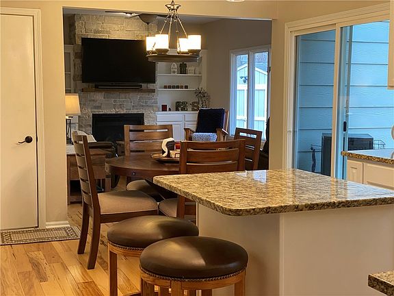 4th image of 5650 Westridge Ct