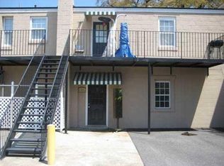 223 W 43rd St #A, Savannah, GA 31401