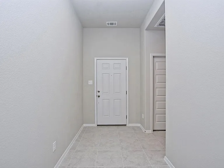 21310 Mount View Dr — Photo 4