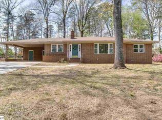33 Blue Mountain Dr, Greenville, SC 29617