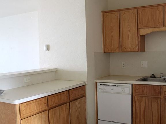 5th image of 4100 Nadine Dr APT C