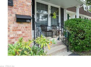 186 Penn Cmn, Milford, CT 06460