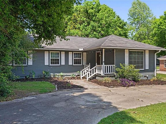 2nd image of 212 Valley Rd