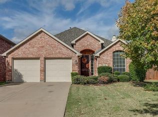 1331 Golf Club Dr, Argyle, TX 76226