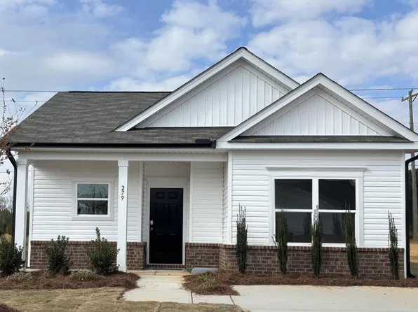 279 Courtside Dr, Dunn, NC 28334