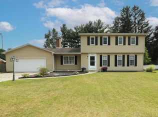 15435 Old Bedford Trl, Mishawaka, IN 46545