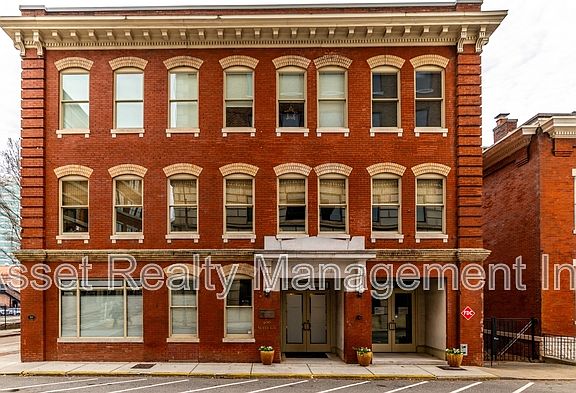 2nd image of 400 W Church Ave #1
