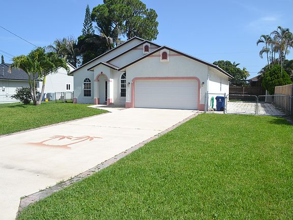 2nd image of 6310 Drake Street
