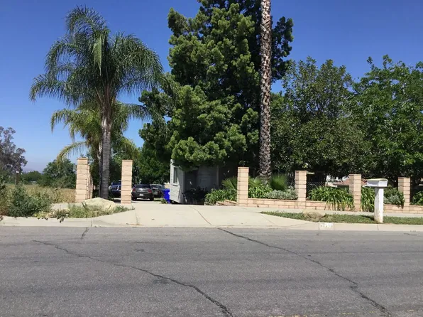 12208 4th St, Yucaipa, CA 92399