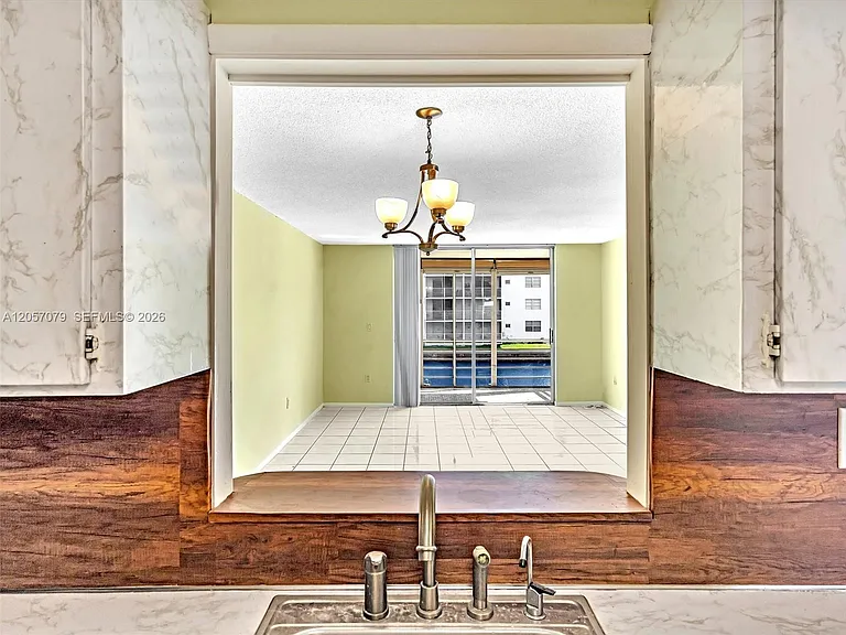 3600 NE 170th St #211 — Photo 7