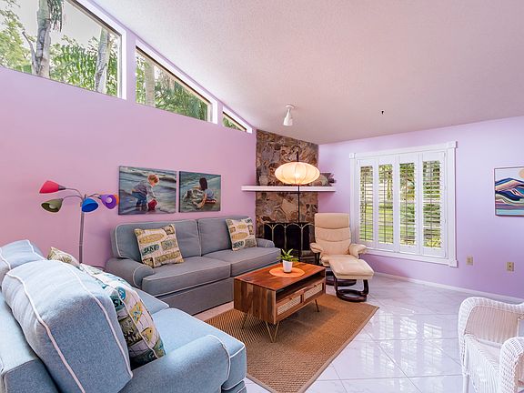 3rd image of 5022 Village Gardens Dr #139