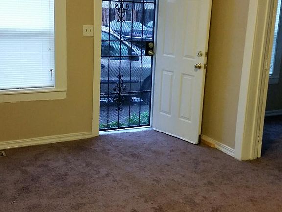 2nd image of 3815 E Horner Ave
