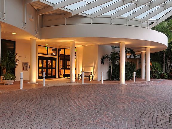 2nd image of 1255 N Gulfstream Ave APT 1007