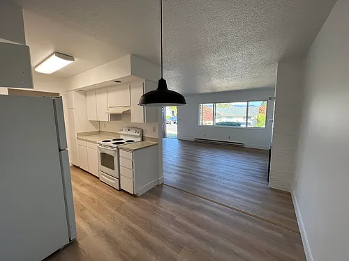 2221 Eugene St #2221 Photo 1