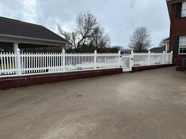 401 Carden Pl, Russellville, AR 72802