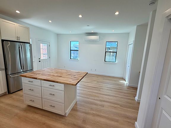 Kitchen/Living Room