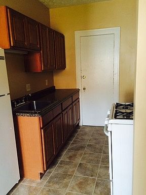 2nd image of 3440 Superior Park Dr APT 42