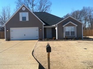 20 Layne Dr, Bells, TN 38006
