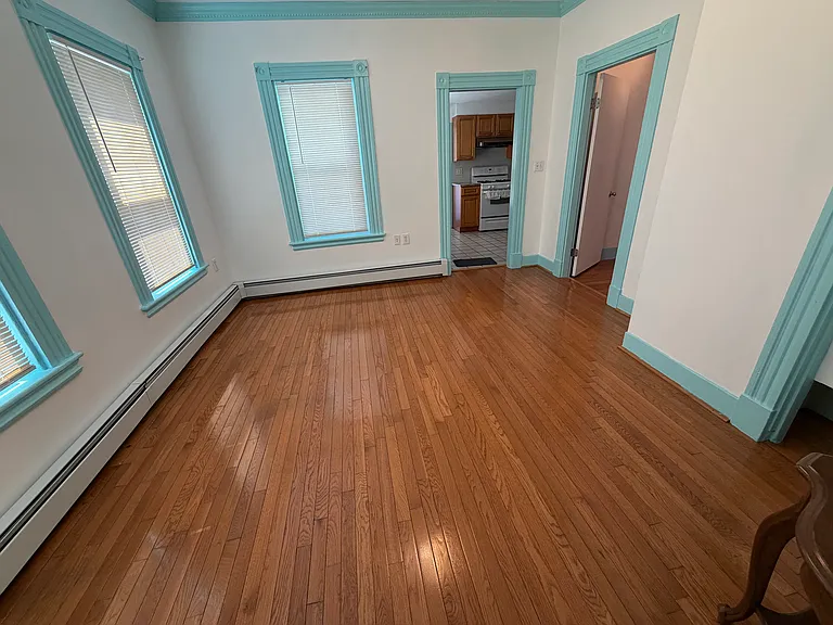 16 Winthrop St #1 — Photo 6