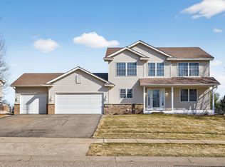 12188 Walnut Dr, Rogers, MN 55374