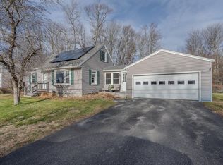 56 Chamberlain Street, Rochester, NH 03867