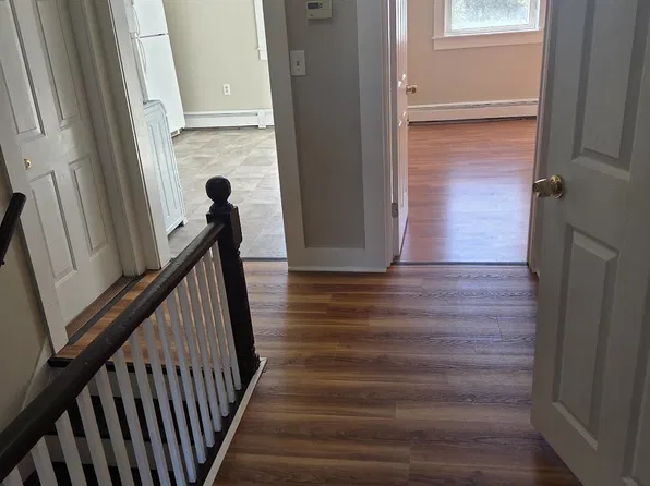 25 Carter Pl, Leominster, MA