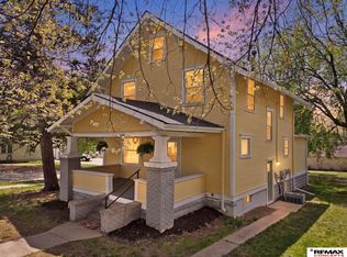 4859 Lowell Ave, Lincoln, NE 68506