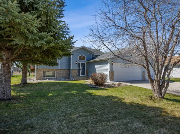 700 4th Ave NW, Dilworth, MN 56529