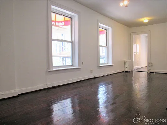 Rented by City Connections Realty | media 1