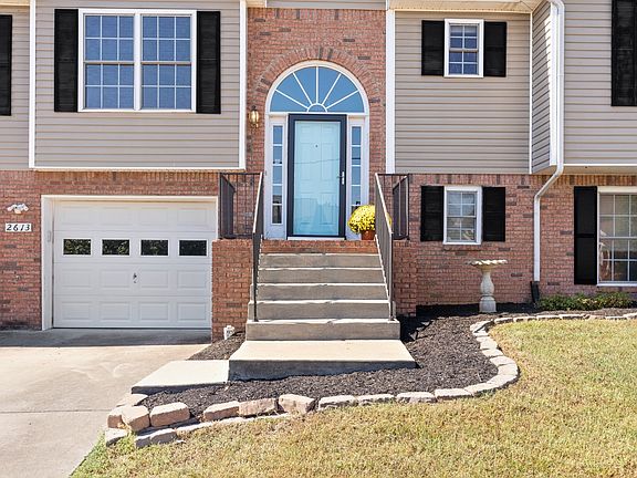 3rd image of 2613 Green Briar Dr