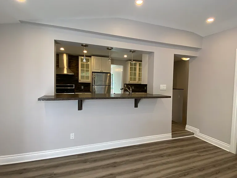 28 Orville St — Photo 8