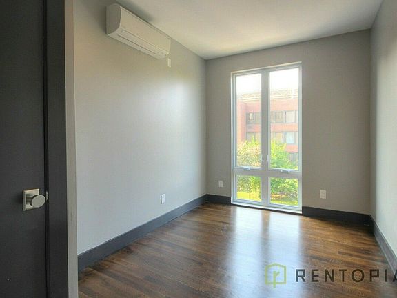 5th image of 276 Nostrand Ave #4P