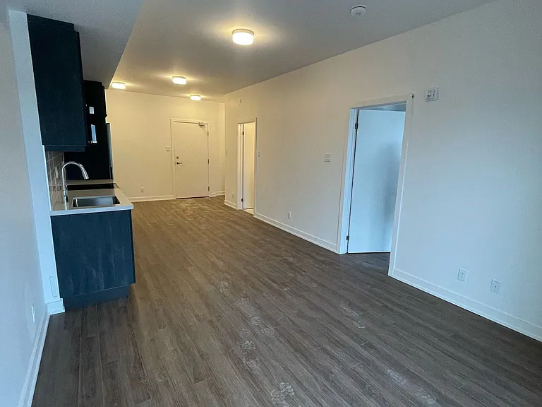 55 Clarington Blvd #911 — Photo 3