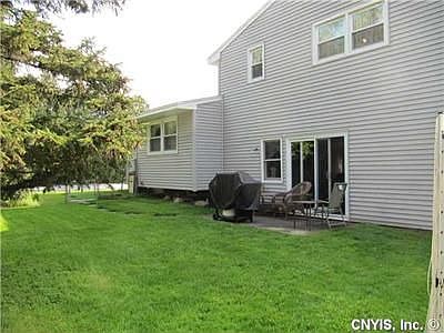 2nd image of 4762 Black Oak Dr