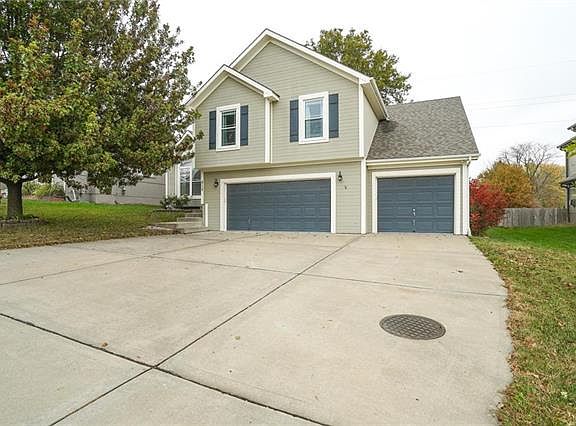 2nd image of 512 Shannon Ave