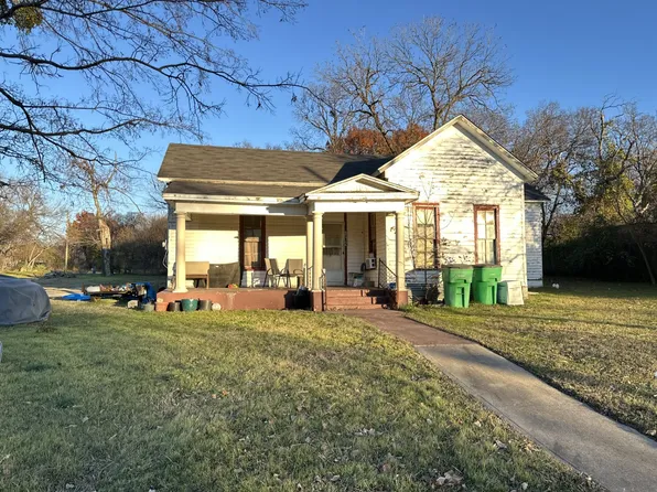 812 Buck St, Gainesville, TX 76240
