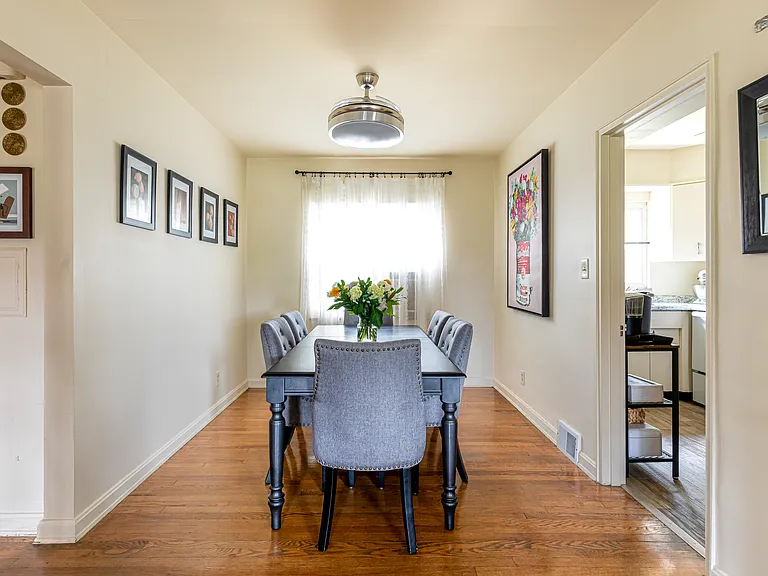Parkview Apartments — Photo 4