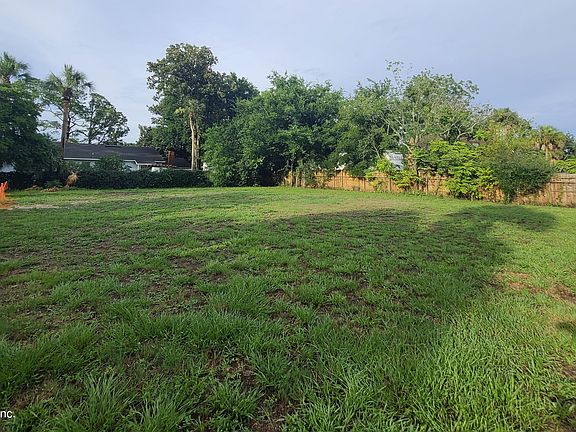 3rd image of 0 FERRIS Street