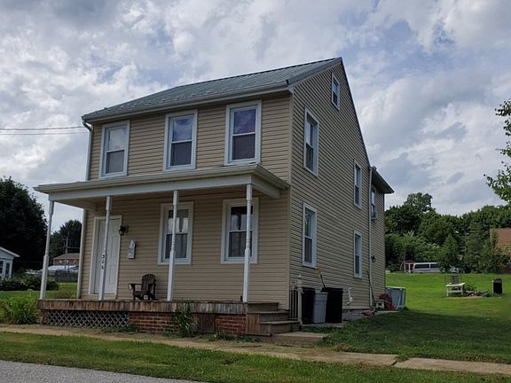 2nd image of 306 Cherry St