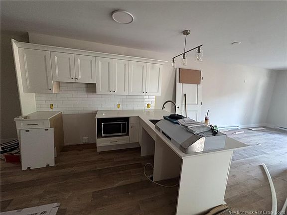 5th image of 268 Main St #104