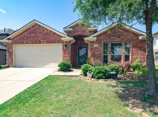 1055 Shepard Ln, Lavon, TX 75166