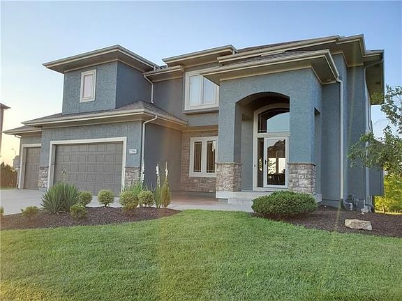 2nd image of 27904 E Lake Point Dr
