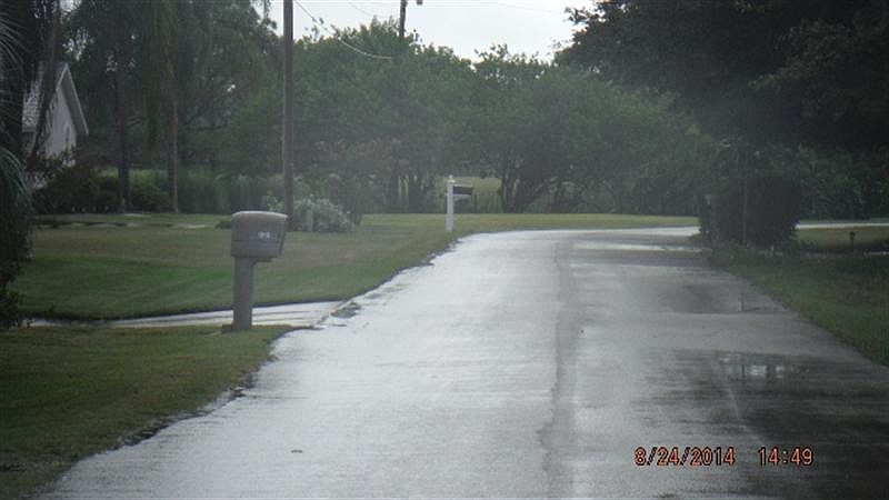 2nd image of 1922 Bambi Ct