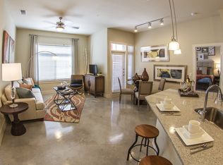 320 E 6th St, Austin, TX 78701