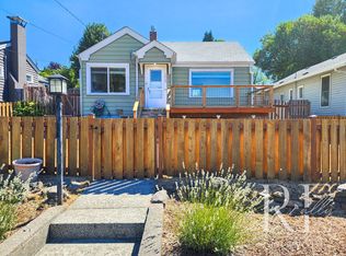 1612 Wheaton Way, Bremerton, WA 98310