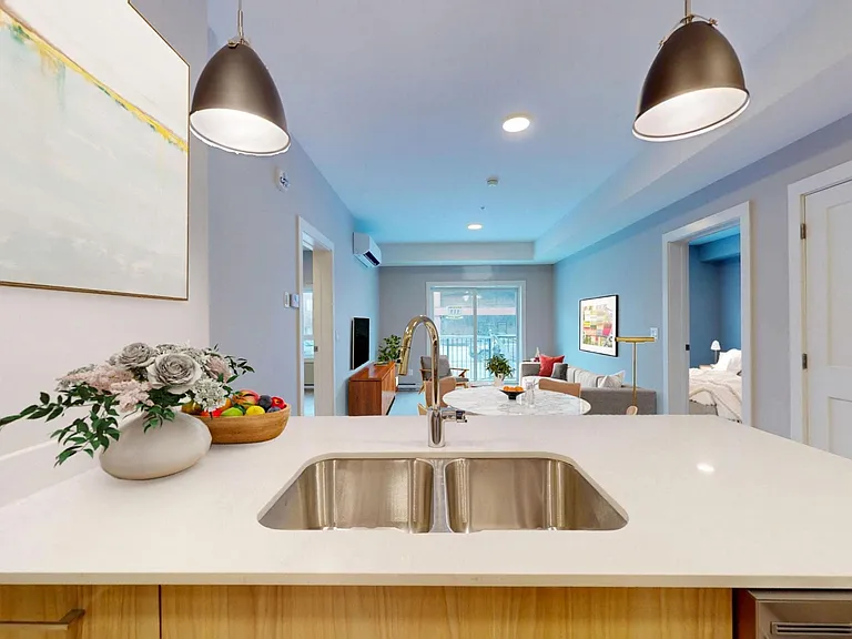 580 Ballantrae Dr — Photo 12