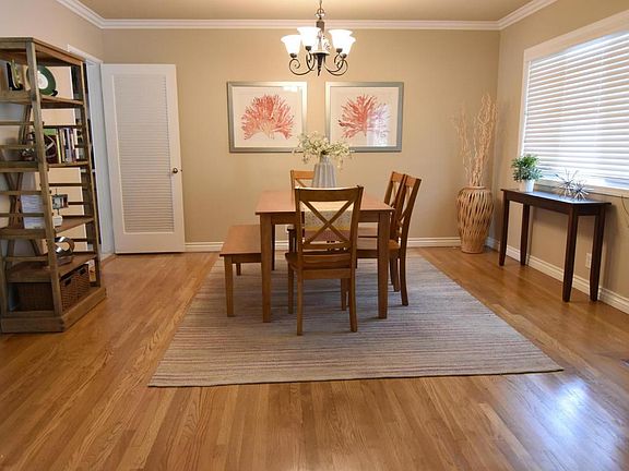 4th image of 1640 Amberwood Dr Unit I