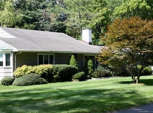 2 Guyer Rd, Westport, CT 06880