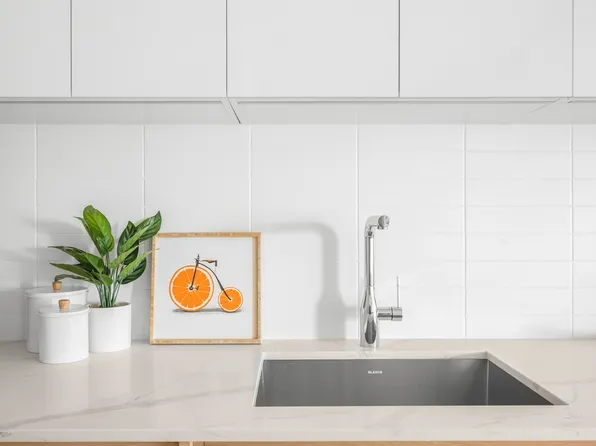 2840 Atlantic Avenue image 4 of 19