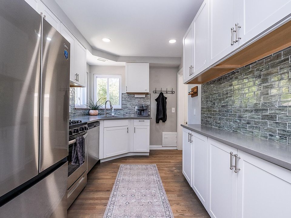 332 Normandy Rd, photo 16
